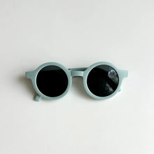 Load image into Gallery viewer, Folding Sunglasses