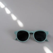 Load image into Gallery viewer, Flexible Frame Sunglasses
